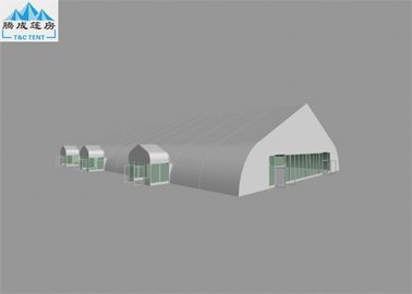 30x60M Witte het Dak UV Bestand Tenten Met hoge weerstand van de Aluminiumlegering, Buitentent Met airconditioning